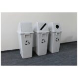 Kosz z tworzywa do segregacji odpadów duży, o pojemności 60 l