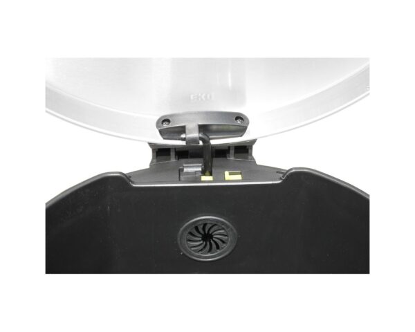 Kosz pedałowy TOP SILENT LUNA, pojemność 30 l, metalowy, biały Kosz pedałowy TOP SILENT LUNA, pojemność 30 l, metalowy, biały